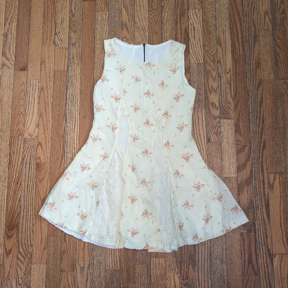 Dresses & Skirts - Vintage Handmade Cream Dress with Peach Floral Pattern, Back Zip